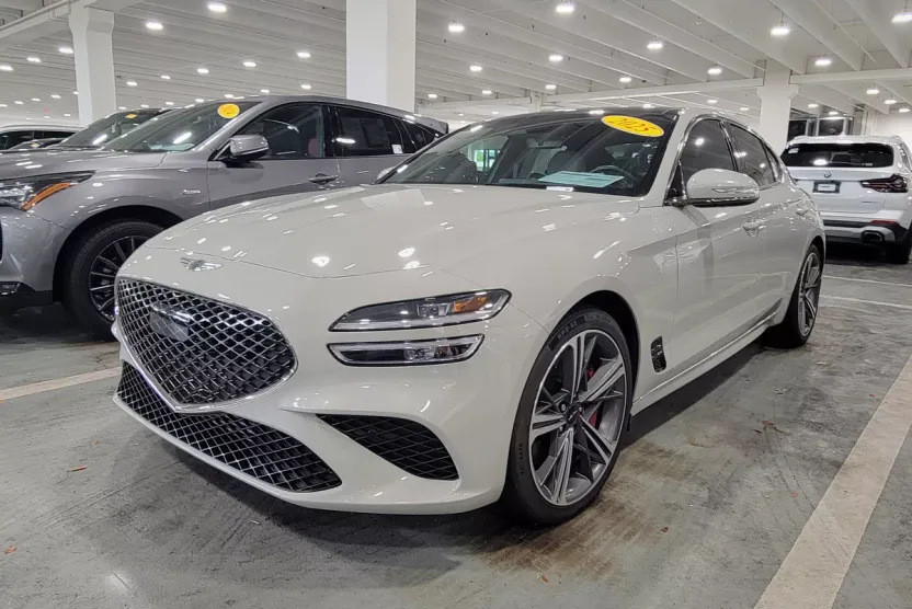2025 Genesis G70 3.3T Sport Advanced photo 1