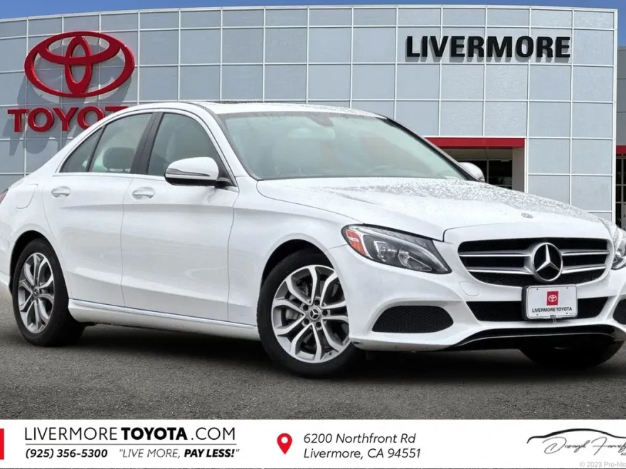 2018 Mercedes Benz C 300 photo 1
