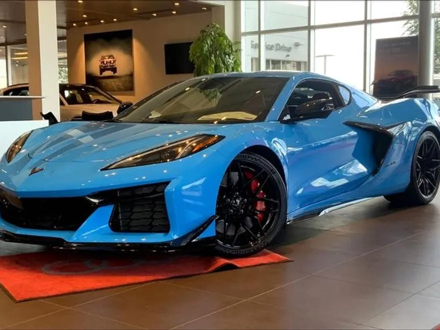 2024 Chevrolet Corvette Stingray Z06 1LZ photo 1