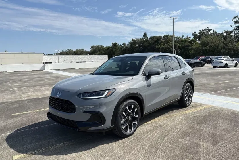 2026 Honda HR-V EX-L photo 1