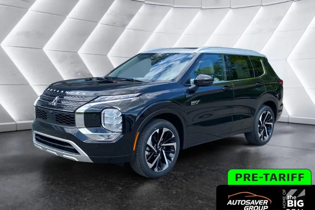 2025 Mitsubishi Outlander PHEV SEL Platinum photo 1
