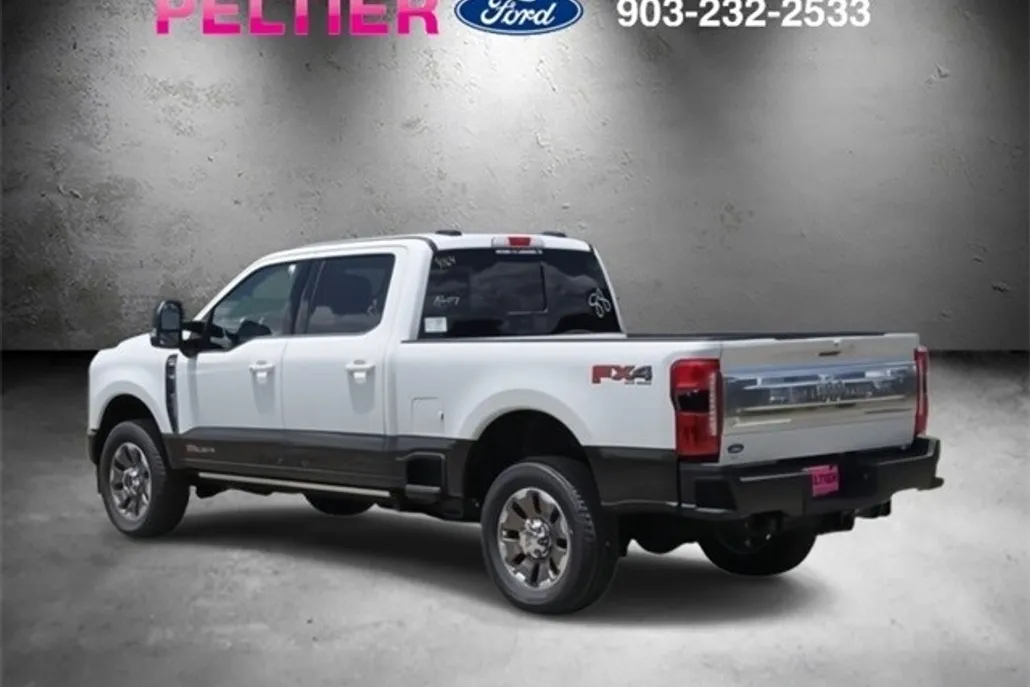 2025 Ford F-250 King Ranch photo 1