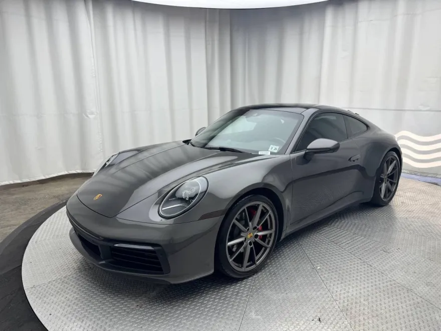 2021 Porsche 911 4 photo 1