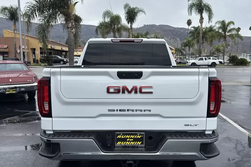 2024 Gmc Sierra 1500 SLT photo 1