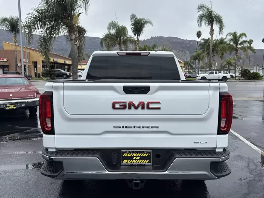 2024 Gmc Sierra 1500 SLT photo 1