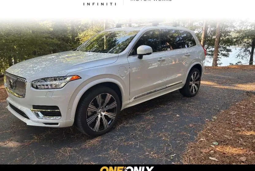 2024 Volvo XC90 Recharge T8 Plus photo 1