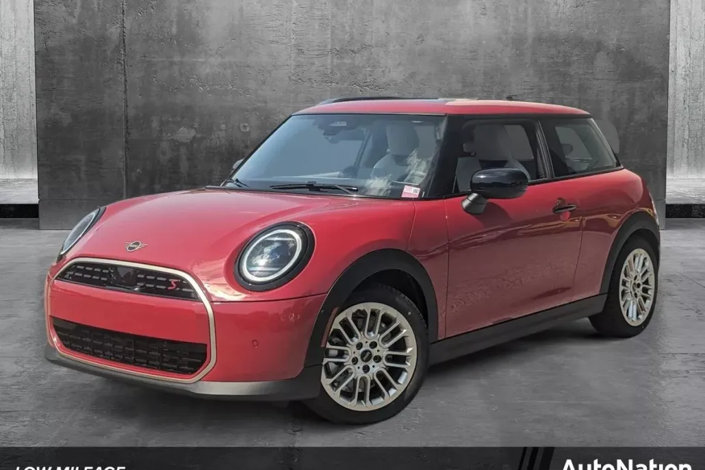 2025 Mini Cooper 2 Door Hardtop S photo 1