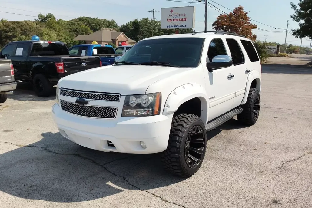 2014 Chevrolet Tahoe LS photo 1