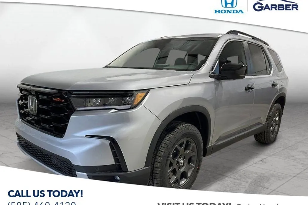 2025 Honda Pilot TrailSport photo 1