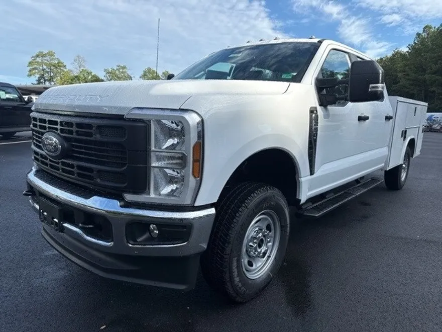2026 Ford F-250 XL photo 1