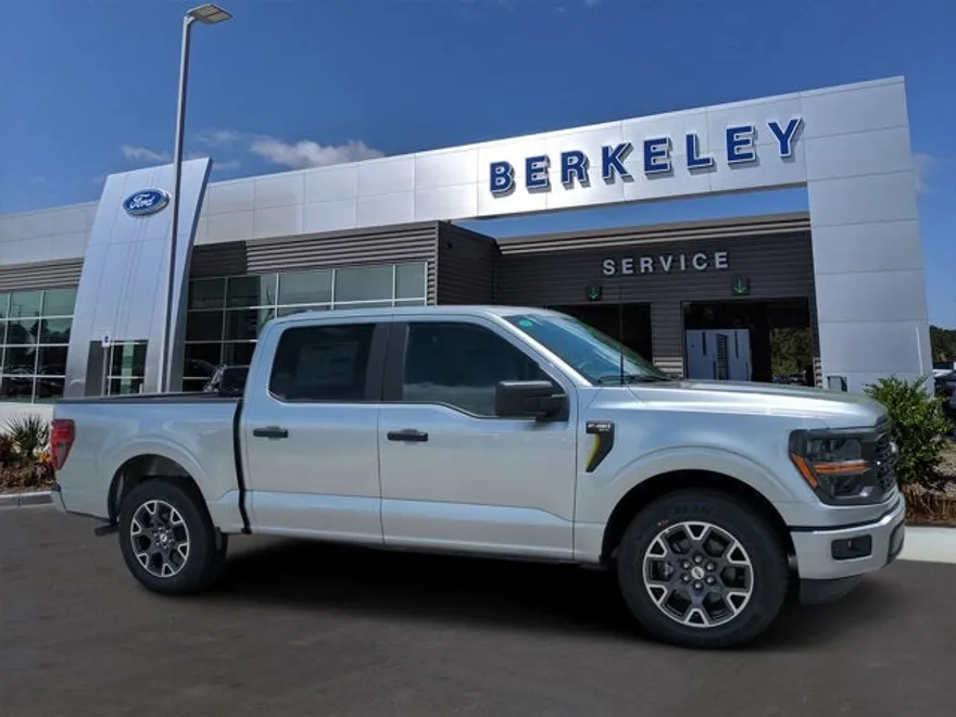 2025 Ford F-150 STX photo 1
