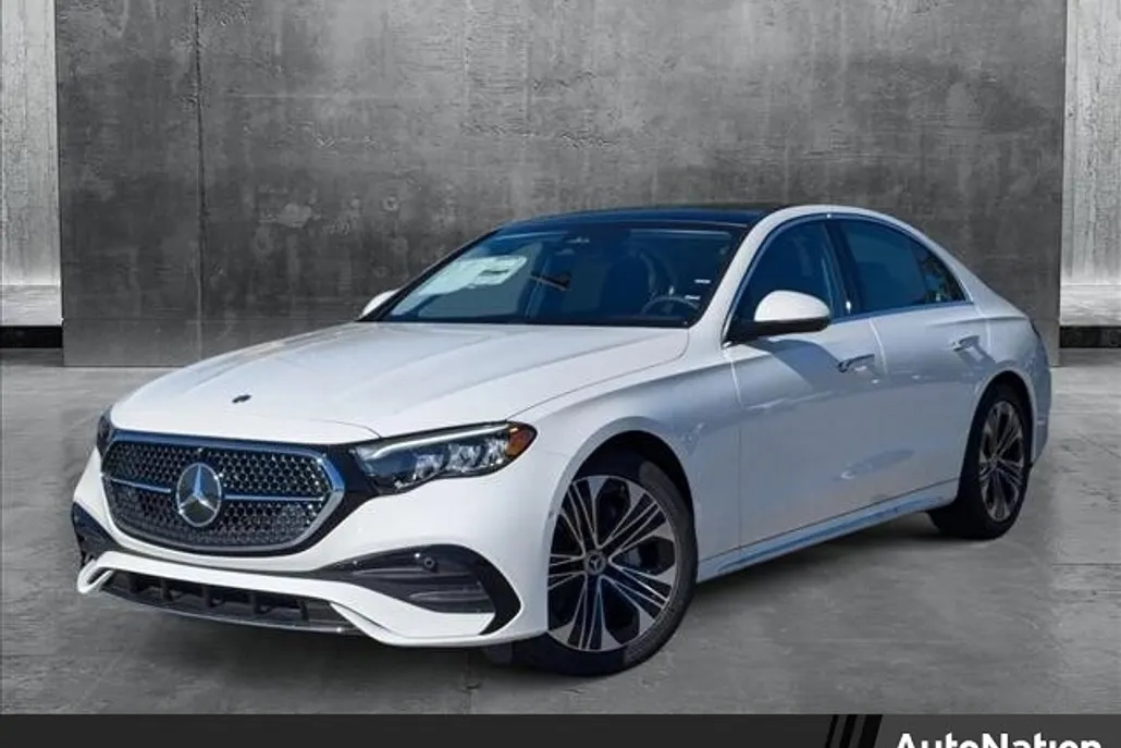 2025 Mercedes Benz E 350 4MATIC photo 1