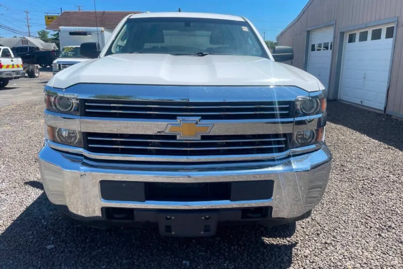 2018 Chevrolet Silverado 2500HD Work Truck photo 1