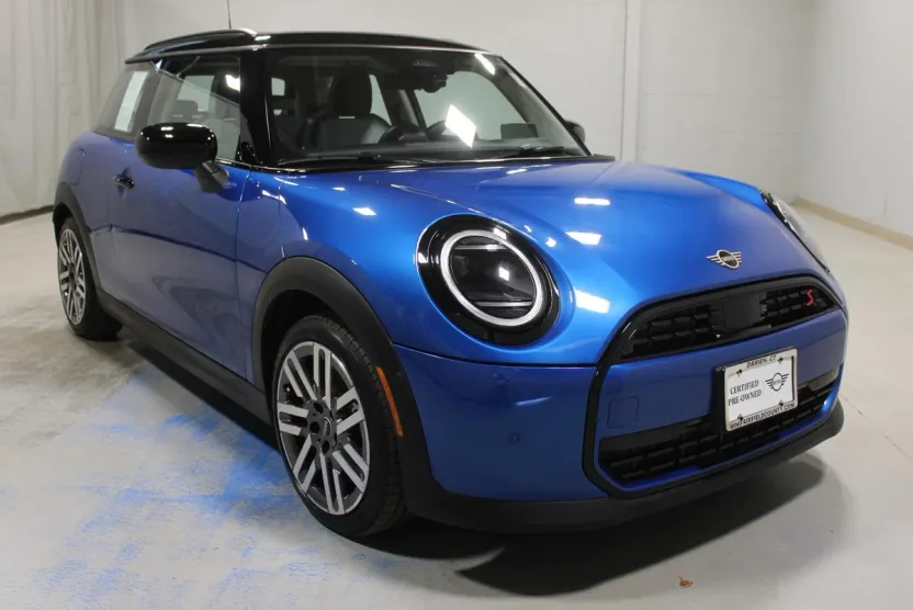 2025 Mini Cooper 2 Door Hardtop S photo 1
