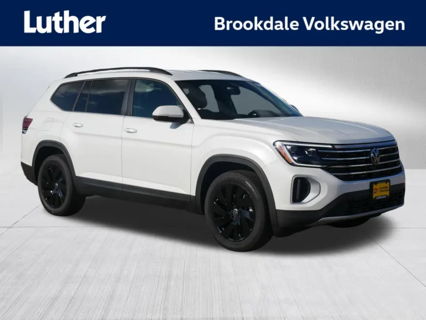 2026 Volkswagen Atlas SE Technology photo 1