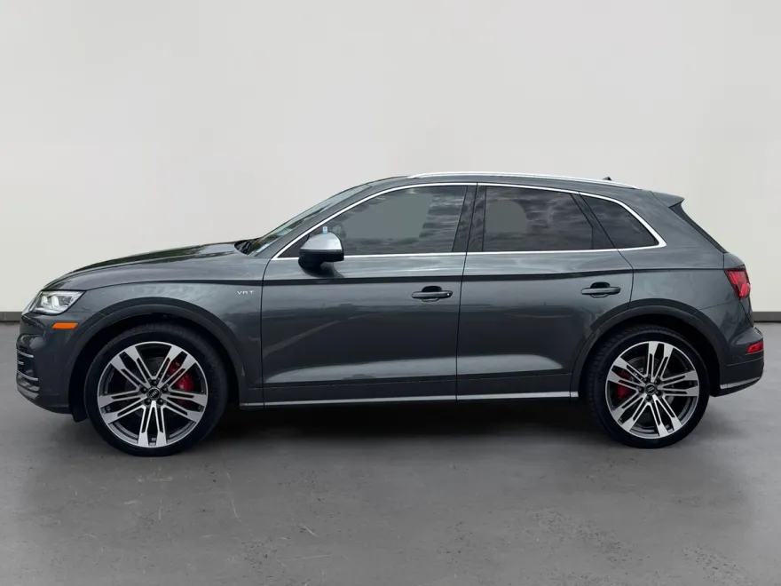 2018 Audi SQ5 Prestige photo 1