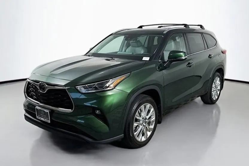 2023 Toyota Highlander Limited Platinum XLE XSE photo 1