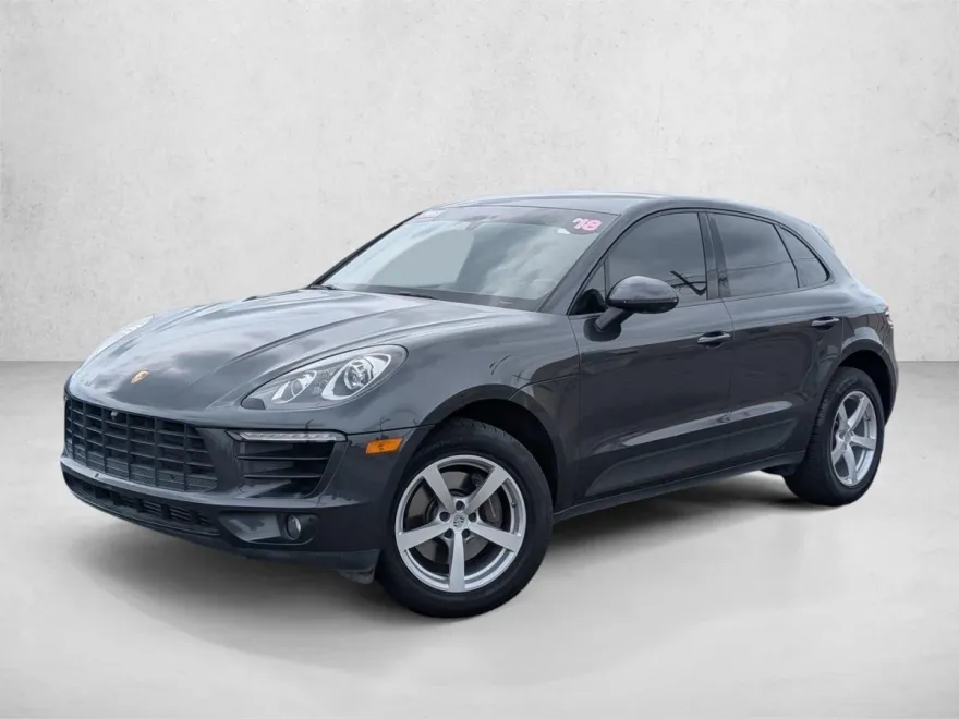 2018 Porsche Macan photo 1