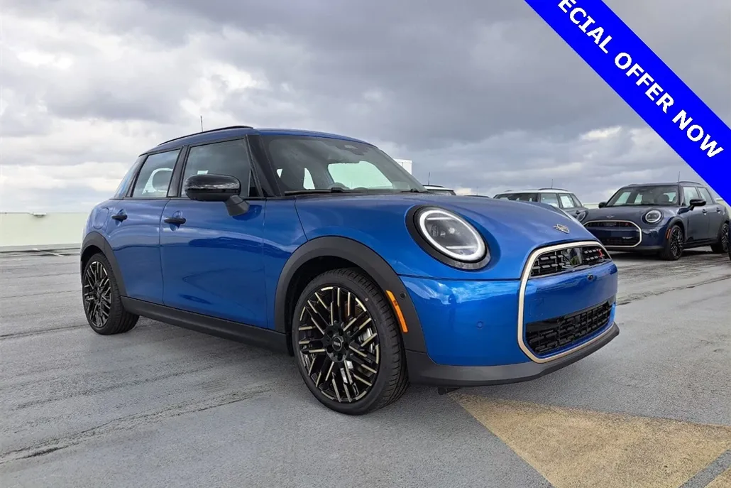 2025 Mini Cooper S 4 Door Hardtop Iconic photo 1
