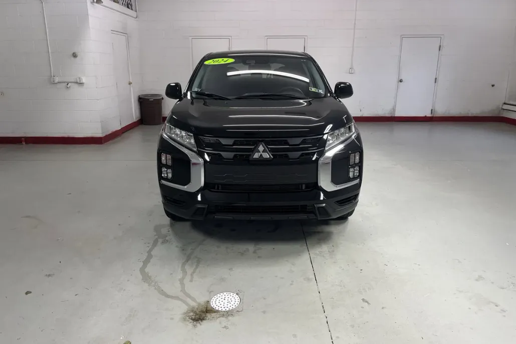 2024 Mitsubishi Outlander Sport ES LE SE photo 1