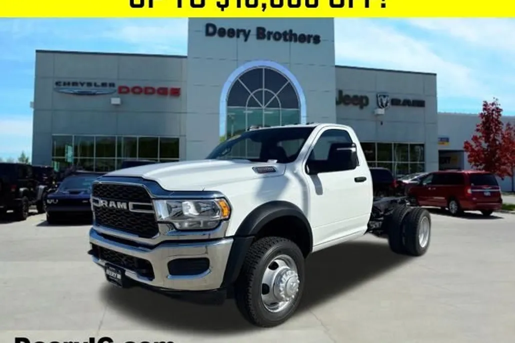 2024 Ram 5500 Tradesman photo 1