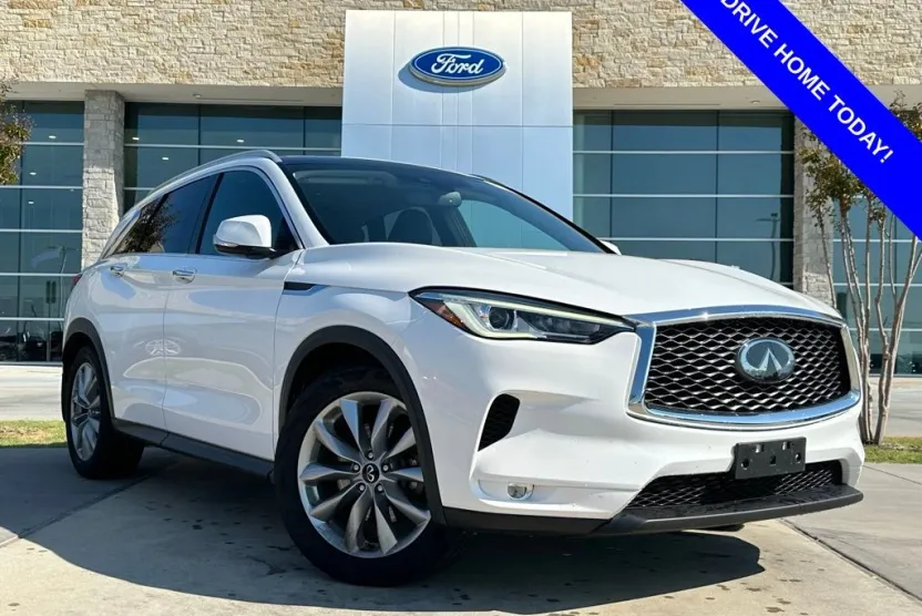 2020 Infiniti QX50 Luxe photo 1