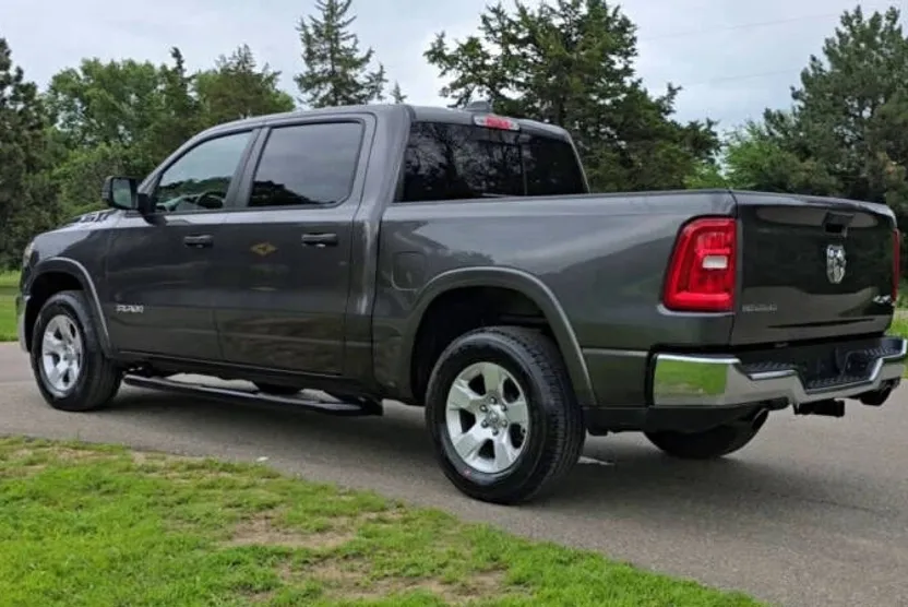 2025 Ram 1500 Big Horn photo 1