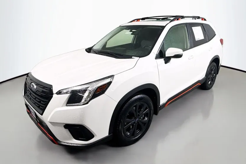 2022 Subaru Forester Sport photo 1