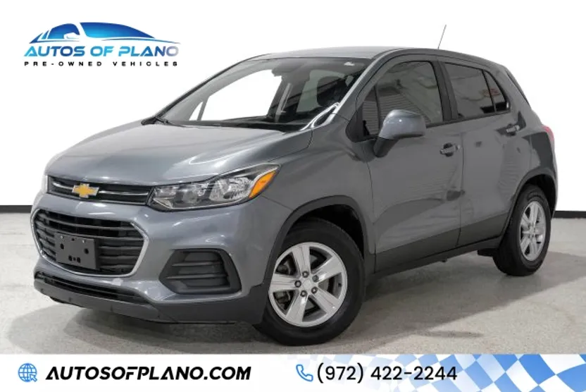 2020 Chevrolet Trax LS photo 1