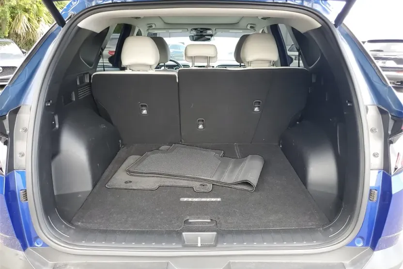 2023 Hyundai Tucson Limited photo 1