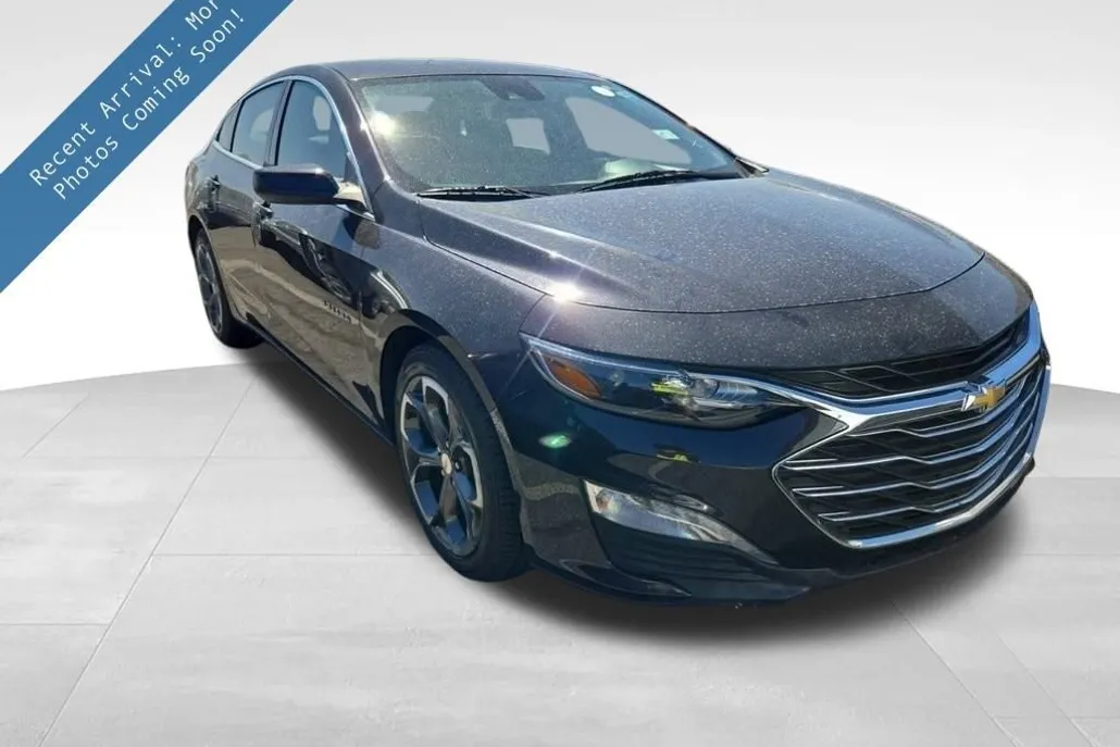 2023 Chevrolet Malibu 1LT photo 1