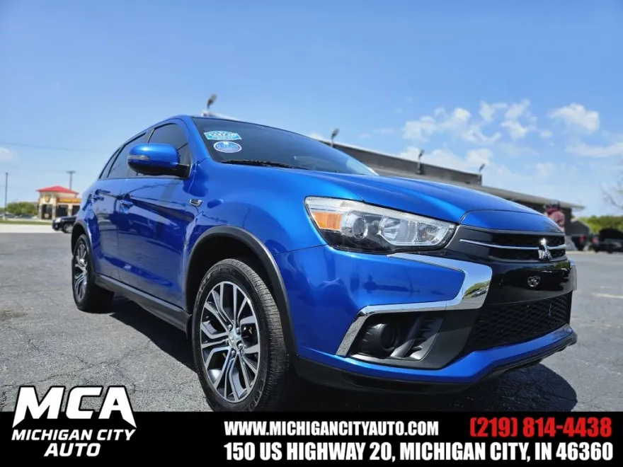 2018 Mitsubishi Outlander Sport ES photo 1