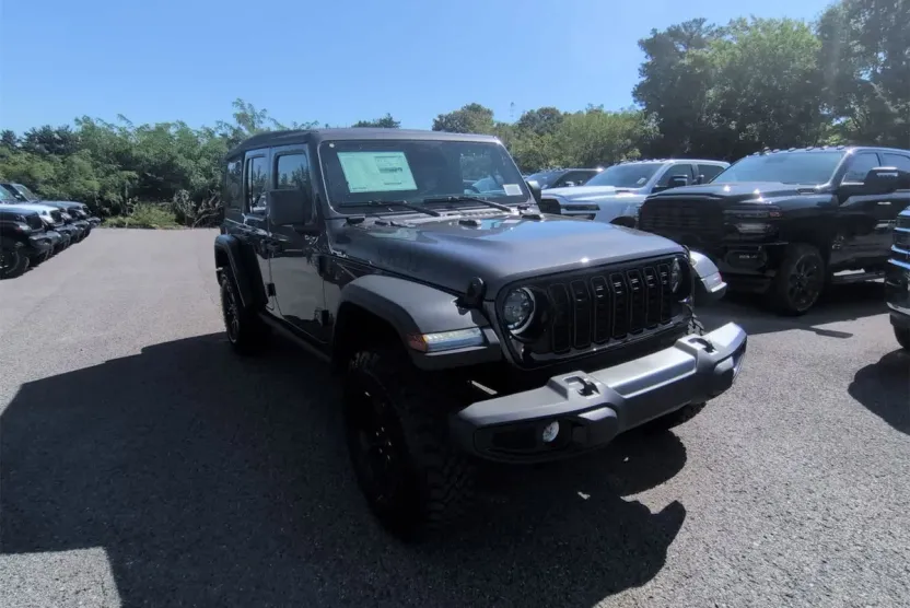 2025 Jeep Wrangler Willys photo 1
