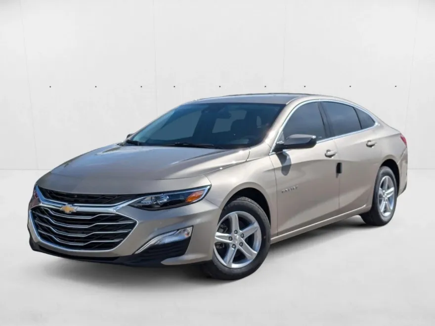 2025 Chevrolet Malibu LS photo 1