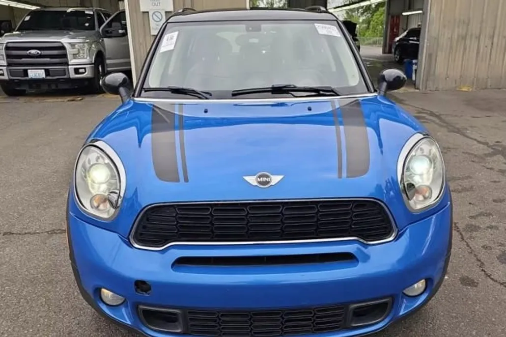 2012 Mini Countryman S ALL4 photo 1