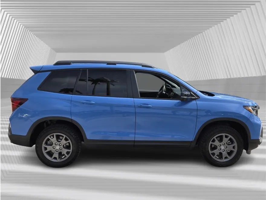 2024 Honda Passport TrailSport photo 1
