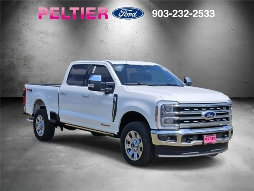 2025 Ford F-250 Lariat photo 1