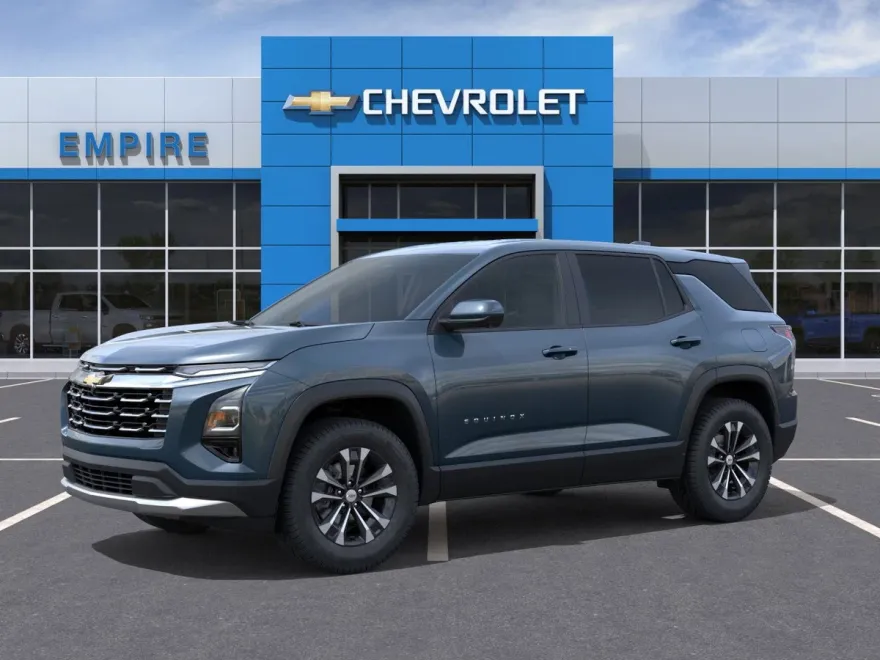 2026 Chevrolet Equinox LT photo 1