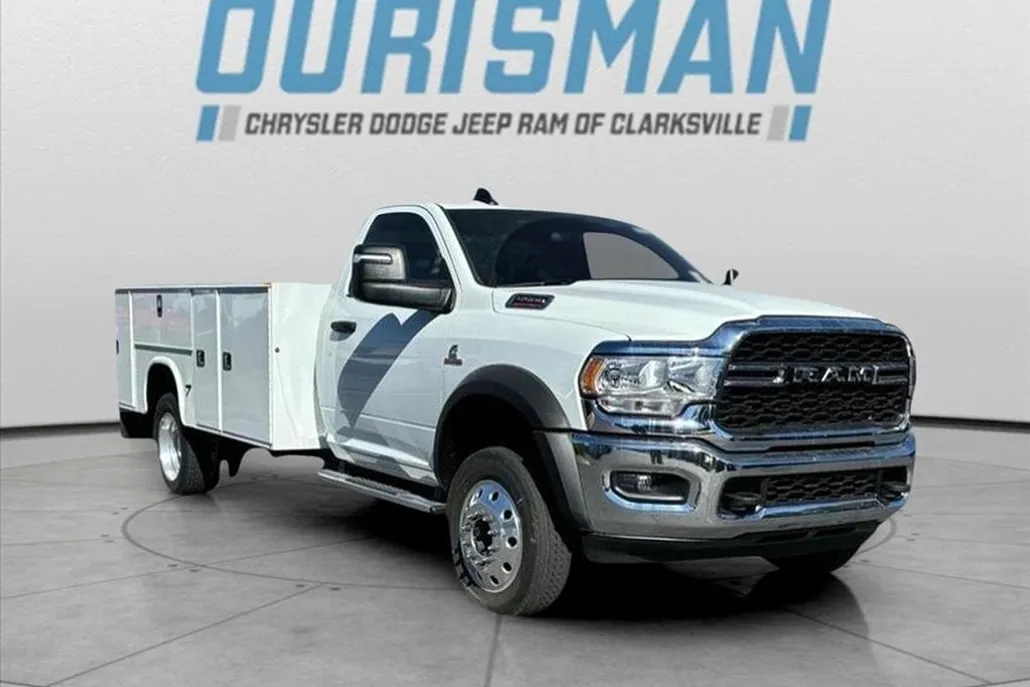 2024 Ram 5500 Tradesman photo 1