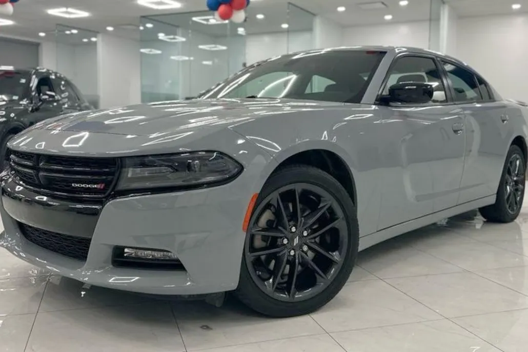2021 Dodge Charger SXT photo 1