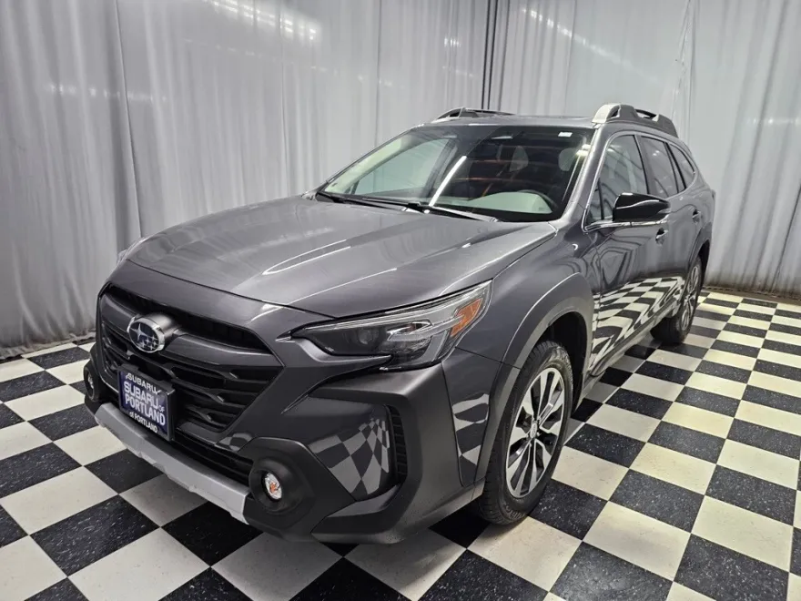 2025 Subaru Outback Limited photo 1