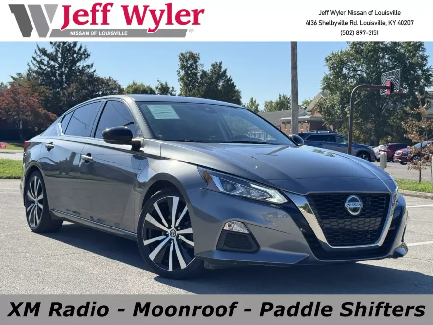 2020 Nissan Altima 2.5 SR photo 1