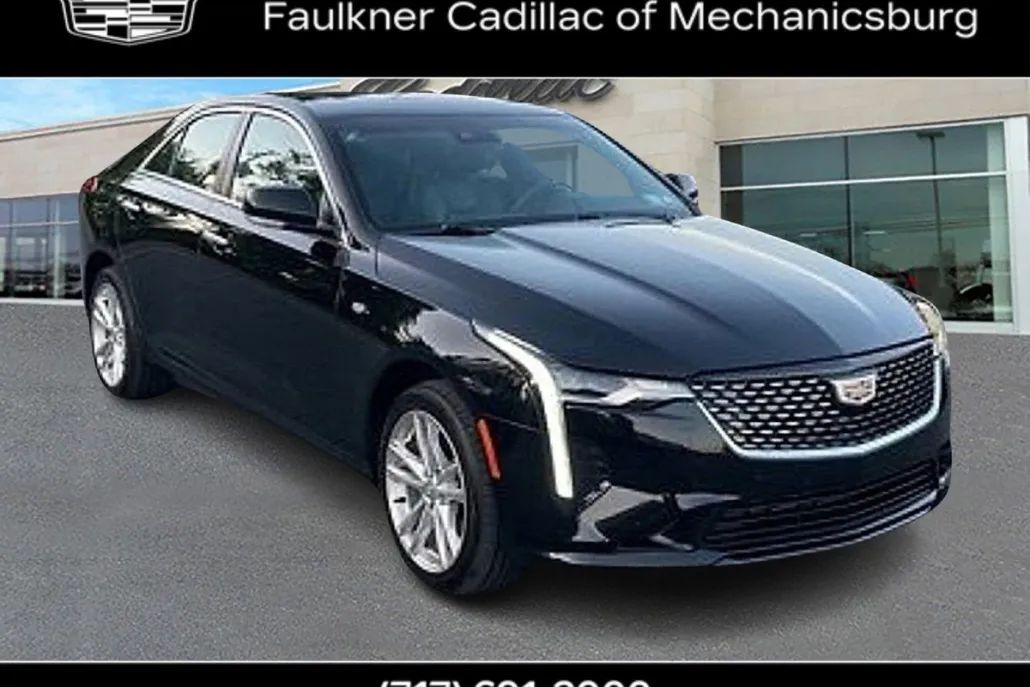 2022 Cadillac CT4 Luxury photo 1