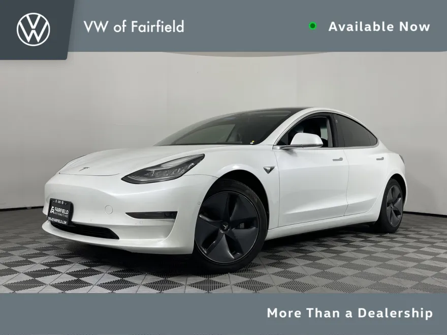 2020 Tesla Model 3 Standard Range photo 1