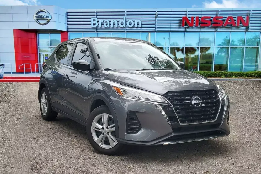 2024 Nissan Kicks S photo 1
