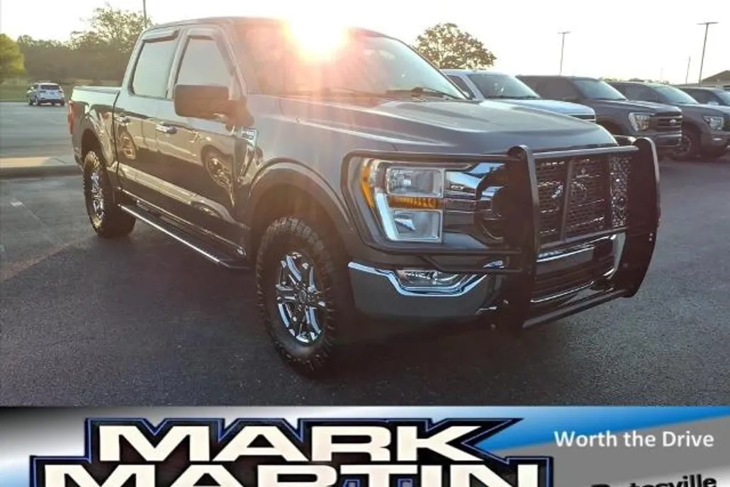 2023 Ford F-150 XLT photo 1