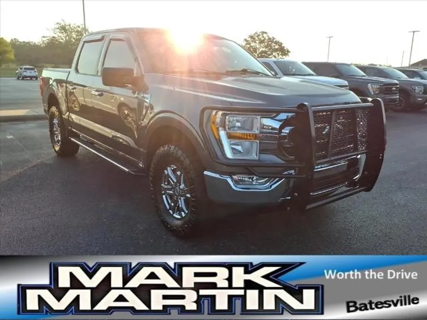 2023 Ford F-150 XLT photo 1
