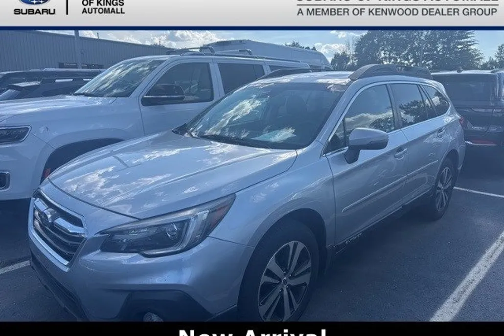 2018 Subaru Outback 2.5i Limited photo 1