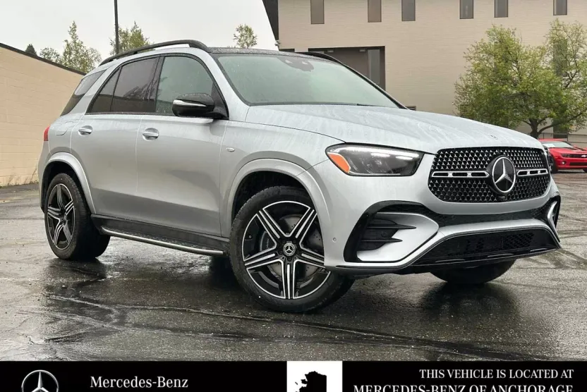2025 Mercedes Benz GLE 450e 4MATIC photo 1