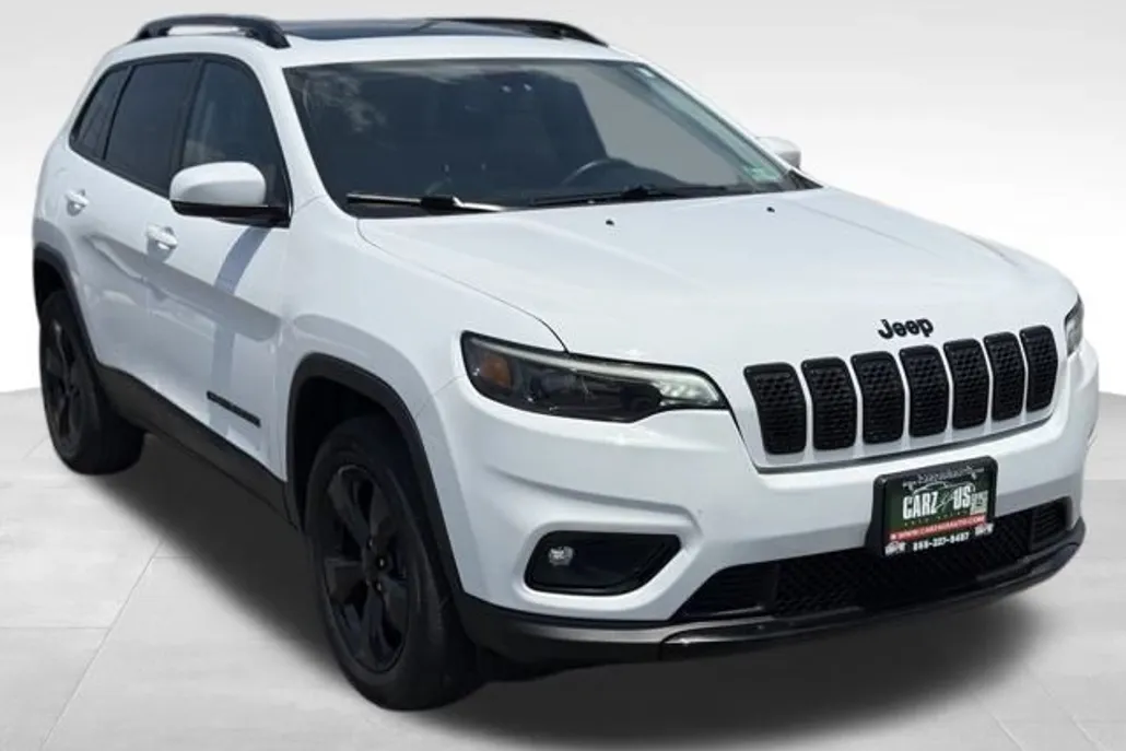 2019 Jeep Cherokee Altitude photo 1